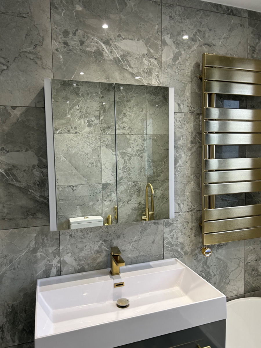 Bathroom Fitter: Image 3